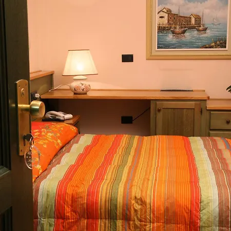 Plaza Hotel 4*