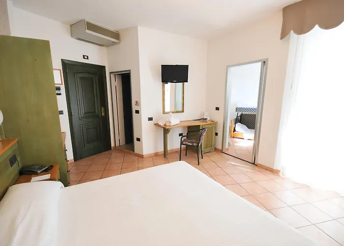 Plaza 4* Llido Degli Estensi