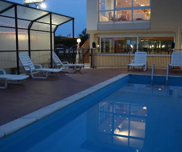 Plaza Llido Degli Estensi