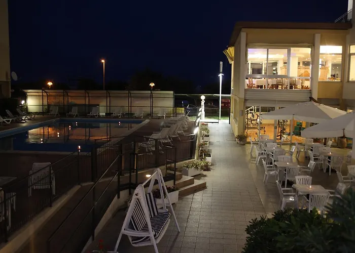 Hotel Plaza Llido Degli Estensi