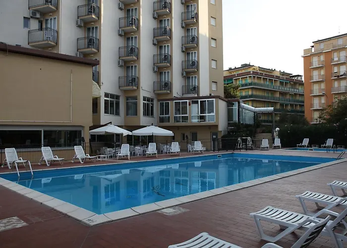 Plaza Hotel Llido Degli Estensi