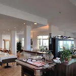 Plaza 4* Llido Degli Estensi