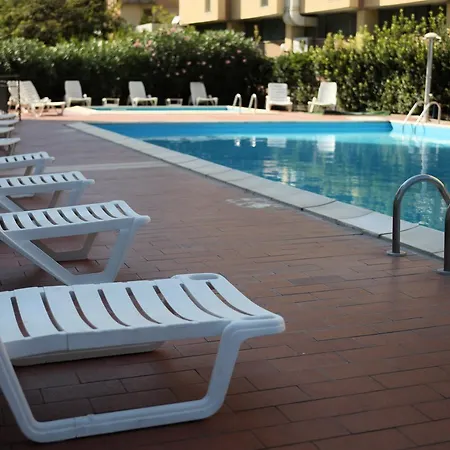 Plaza Hotel Llido Degli Estensi