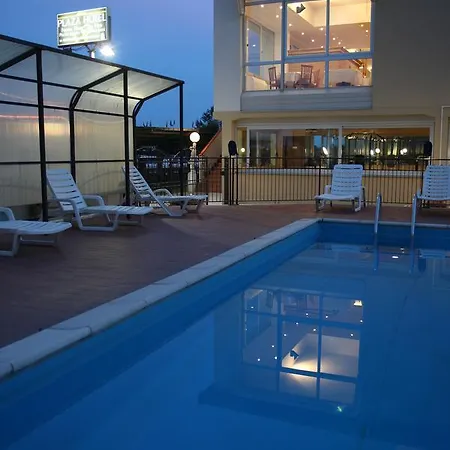 Plaza 리도 델리 에스텐시